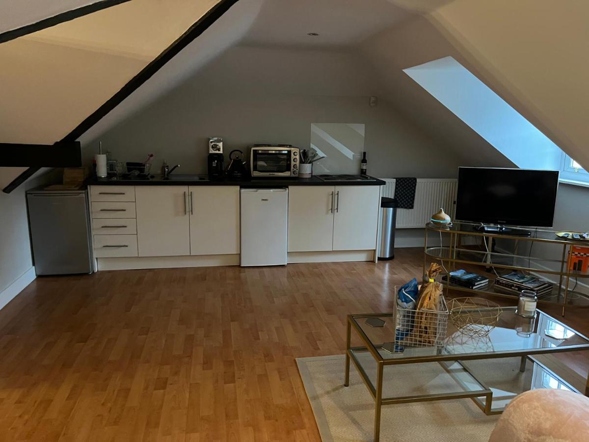 The Pheasantry - Guest House In Beautiful Rural Location Aldermaston Eksteriør bilde